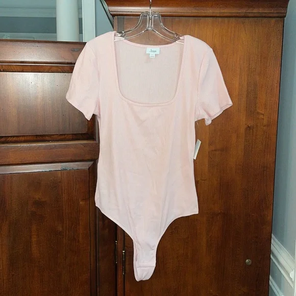 NWT Jenni Ribbed Square Scoop Neck Body Suit - Picture 3 of 7